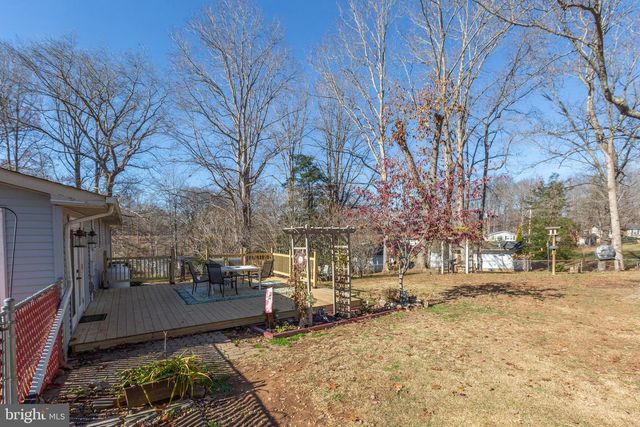 5 TURNER DR, Stafford, VA 22556