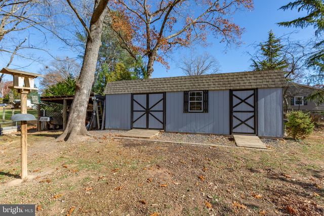 5 TURNER DR, Stafford, VA 22556