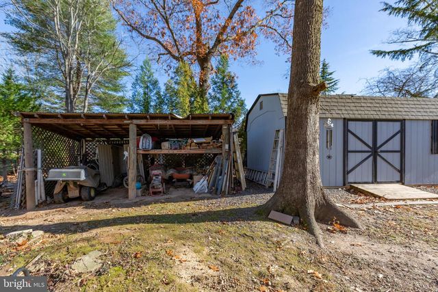 5 TURNER DR, Stafford, VA 22556