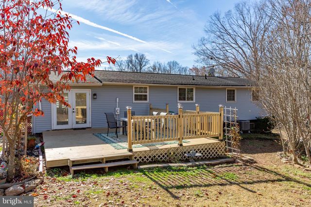 5 TURNER DR, Stafford, VA 22556