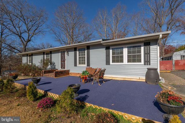 5 TURNER DR, Stafford, VA 22556