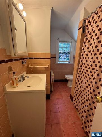 218 Brown Avenue, Prospect Park, NJ 07508