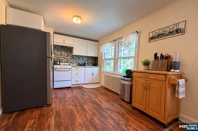 218 Brown Avenue, Prospect Park, NJ 07508