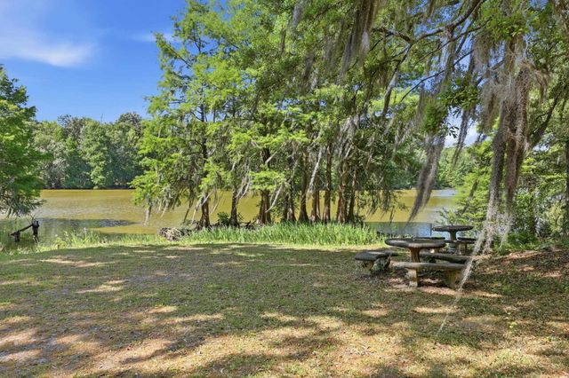 910 Second Ave., Georgetown, SC 29440