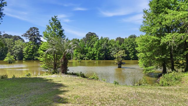 910 Second Ave., Georgetown, SC 29440