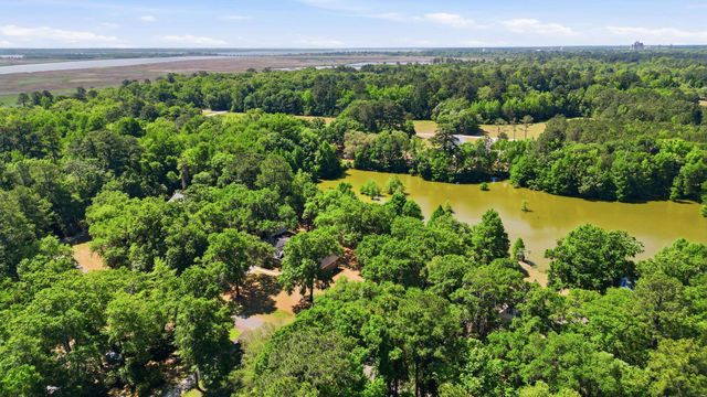910 Second Ave., Georgetown, SC 29440