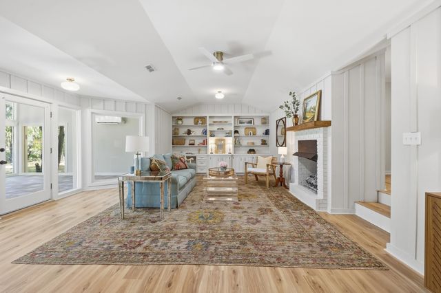 910 Second Ave., Georgetown, SC 29440