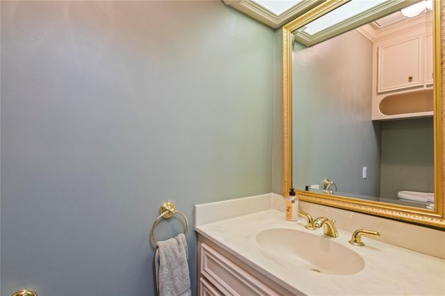 1603 White Wing Circle, Friendswood, TX 77546