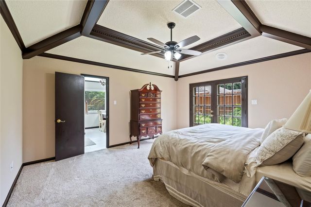 1603 White Wing Circle, Friendswood, TX 77546