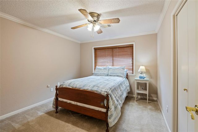 1603 White Wing Circle, Friendswood, TX 77546