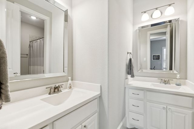 6284 Loxton Boulevard, Frisco, TX 75034
