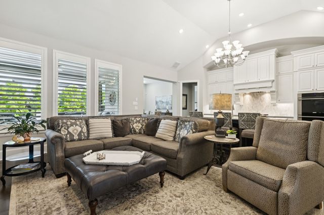 6284 Loxton Boulevard, Frisco, TX 75034