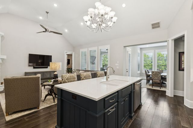 6284 Loxton Boulevard, Frisco, TX 75034