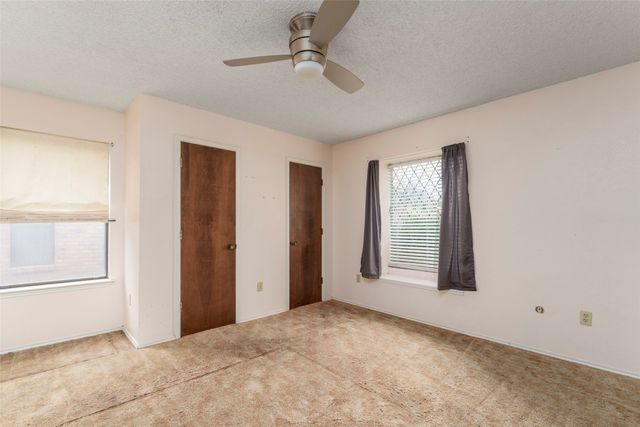 549 Greenwood Circle, Hurst, TX 76053