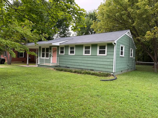 618 Spencer Dr, Murfreesboro, TN 37129