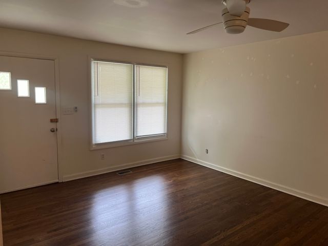 618 Spencer Dr, Murfreesboro, TN 37129