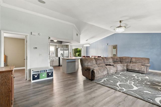 1138 SW 12TH TERRACE, Cape Coral, FL 33991