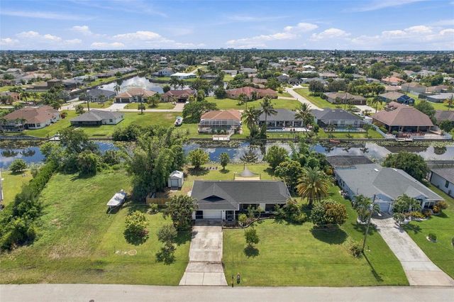 1138 SW 12TH TERRACE, Cape Coral, FL 33991