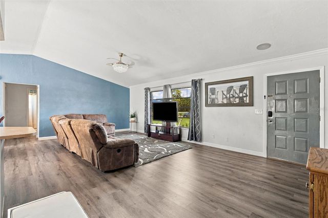 1138 SW 12TH TERRACE, Cape Coral, FL 33991
