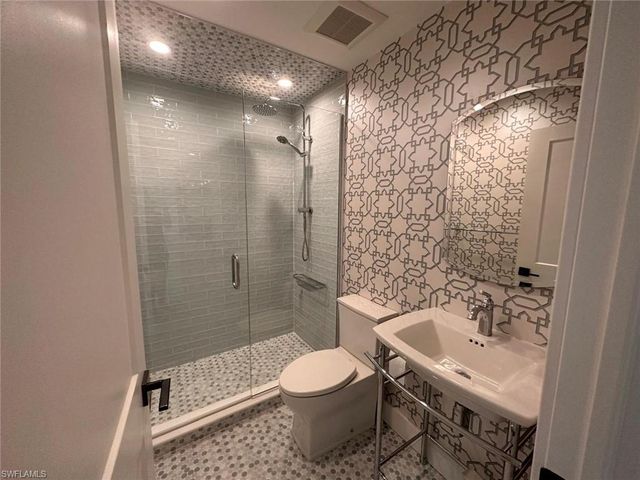 4836 Napoli DR, Naples, FL 34103