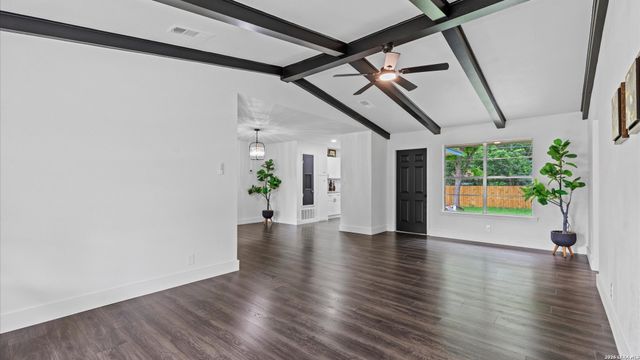 5026 LAKEWOOD DR, San Antonio, TX 78220