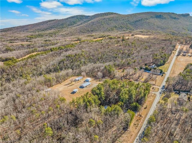 1050 Smurf Road, Danbury, NC 27016