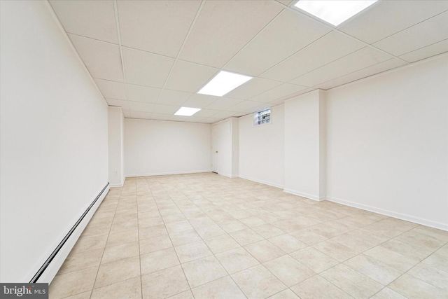 7 TODMORDEN DR, Rose Valley, PA 19086