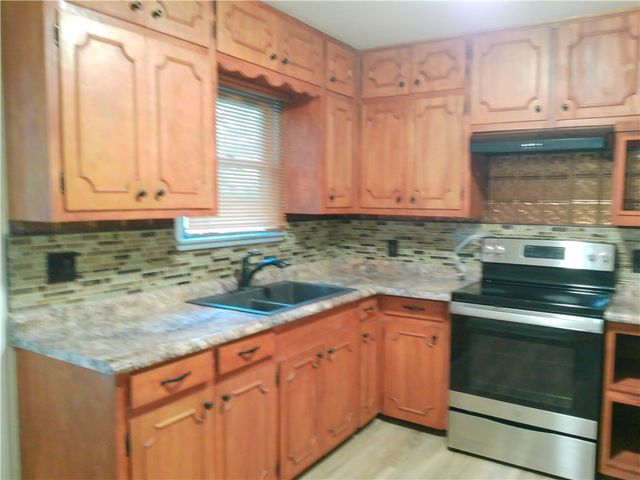 4026 Brentwood Dr, Corpus Christi, TX 78415
