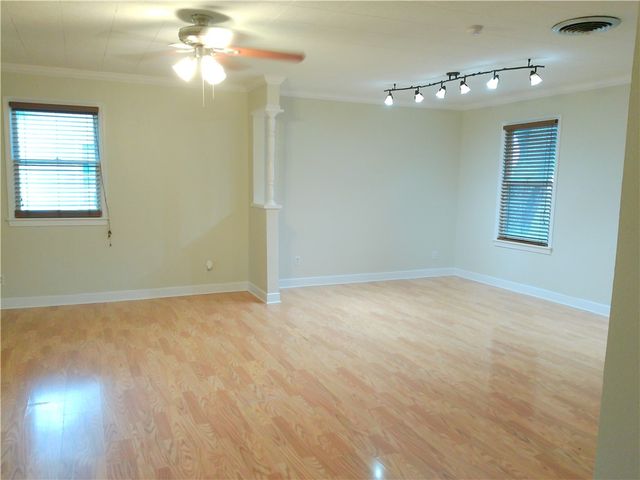 4026 Brentwood Dr, Corpus Christi, TX 78415