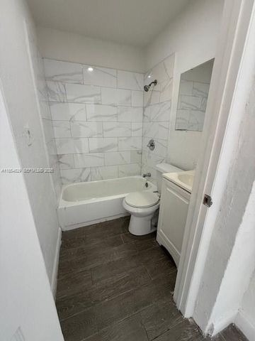 3025 Nw 11th Street, Fort Lauderdale, FL 33311