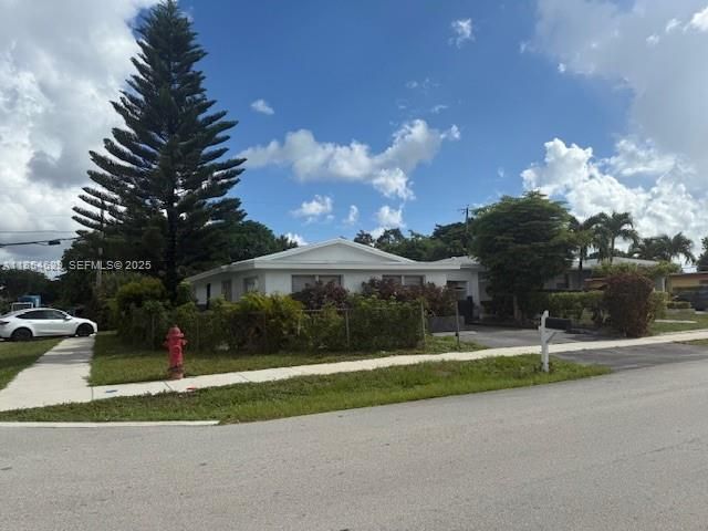 3025 Nw 11th Street, Fort Lauderdale, FL 33311