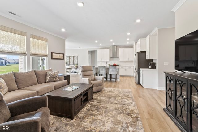 5197 Parkhurst Crossing, Mccordsville, IN 46055