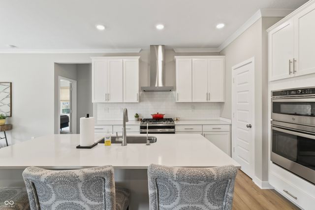 5197 Parkhurst Crossing, Mccordsville, IN 46055