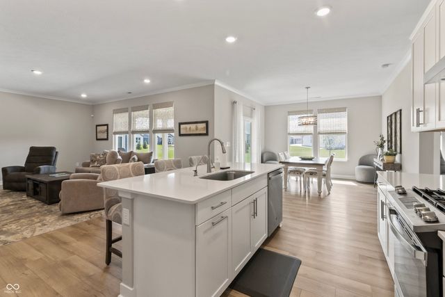 5197 Parkhurst Crossing, Mccordsville, IN 46055