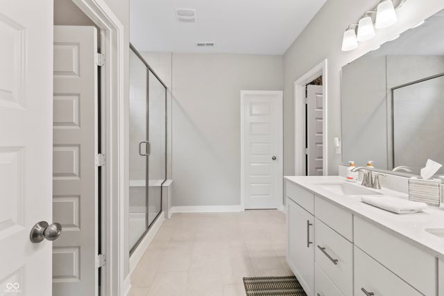 5197 Parkhurst Crossing, Mccordsville, IN 46055