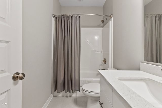 5197 Parkhurst Crossing, Mccordsville, IN 46055