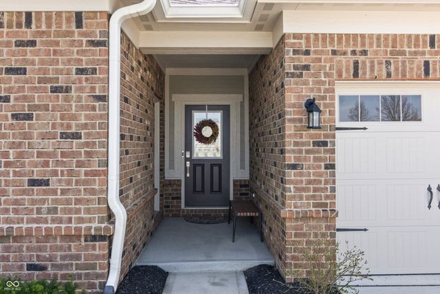 5197 Parkhurst Crossing, Mccordsville, IN 46055