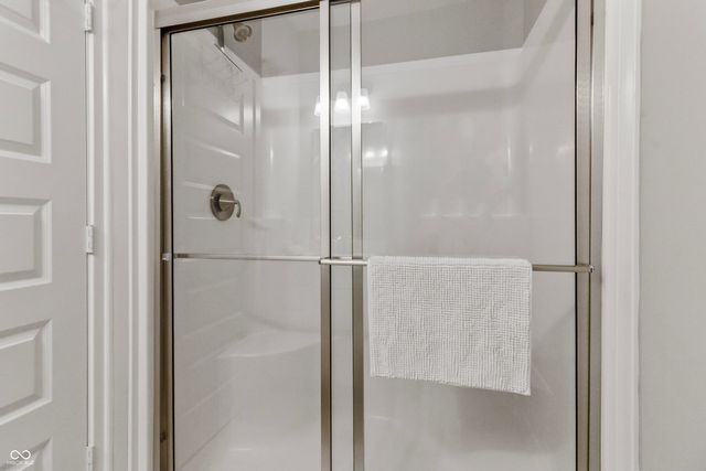 5197 Parkhurst Crossing, Mccordsville, IN 46055