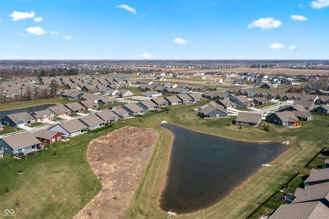 5197 Parkhurst Crossing, Mccordsville, IN 46055