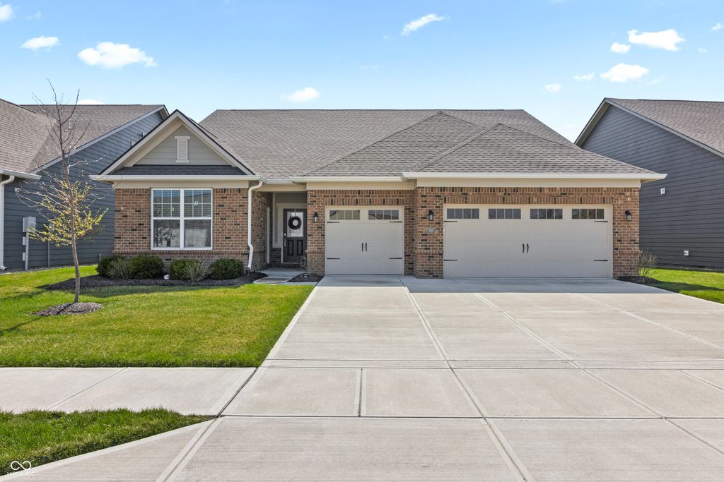 5197 Parkhurst Crossing, Mccordsville, IN 46055