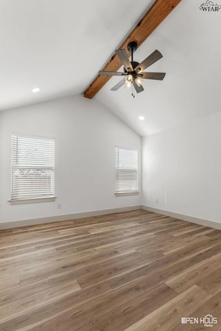 403 E LAFAYETTE AVENUE, Iowa Park, TX 76367