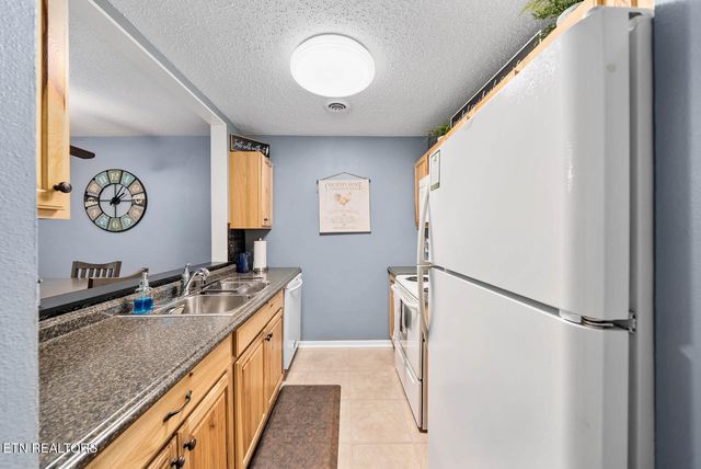 10 Lakeshore Terrace 62, Fairfield Glade, TN 38558