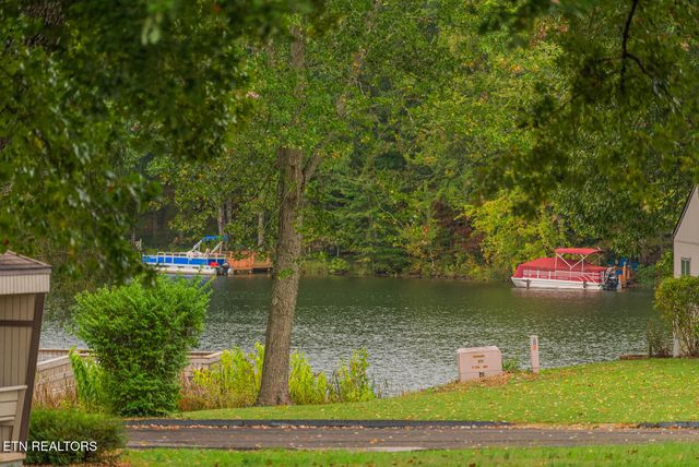 10 Lakeshore Terrace 62, Fairfield Glade, TN 38558