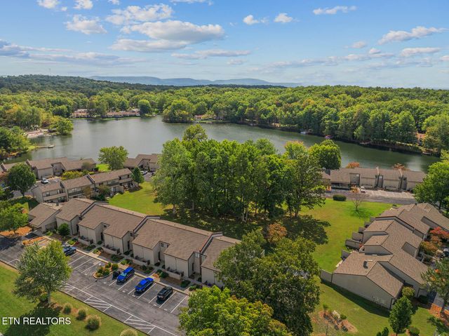 10 Lakeshore Terrace 62, Fairfield Glade, TN 38558