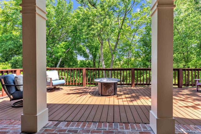1016 RIVER LANDING DR, Memphis, TN 38103