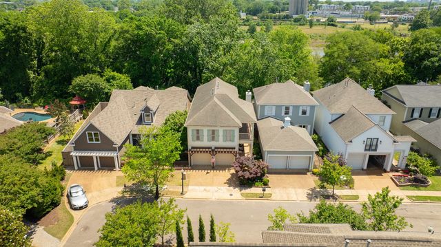 1016 RIVER LANDING DR, Memphis, TN 38103