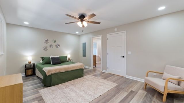 402 Edgewood Dr, Tullahoma, TN 37388