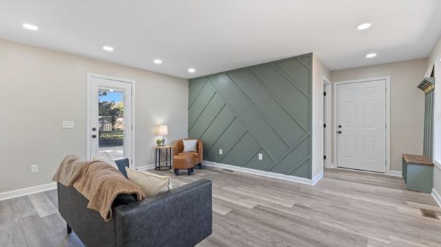 402 Edgewood Dr, Tullahoma, TN 37388