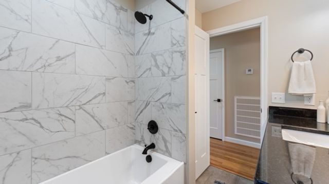 402 Edgewood Dr, Tullahoma, TN 37388