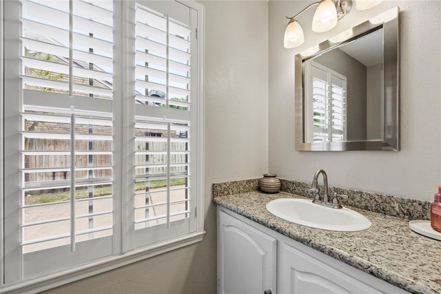 8931 Crazy Horse Trail, Houston, TX 77064